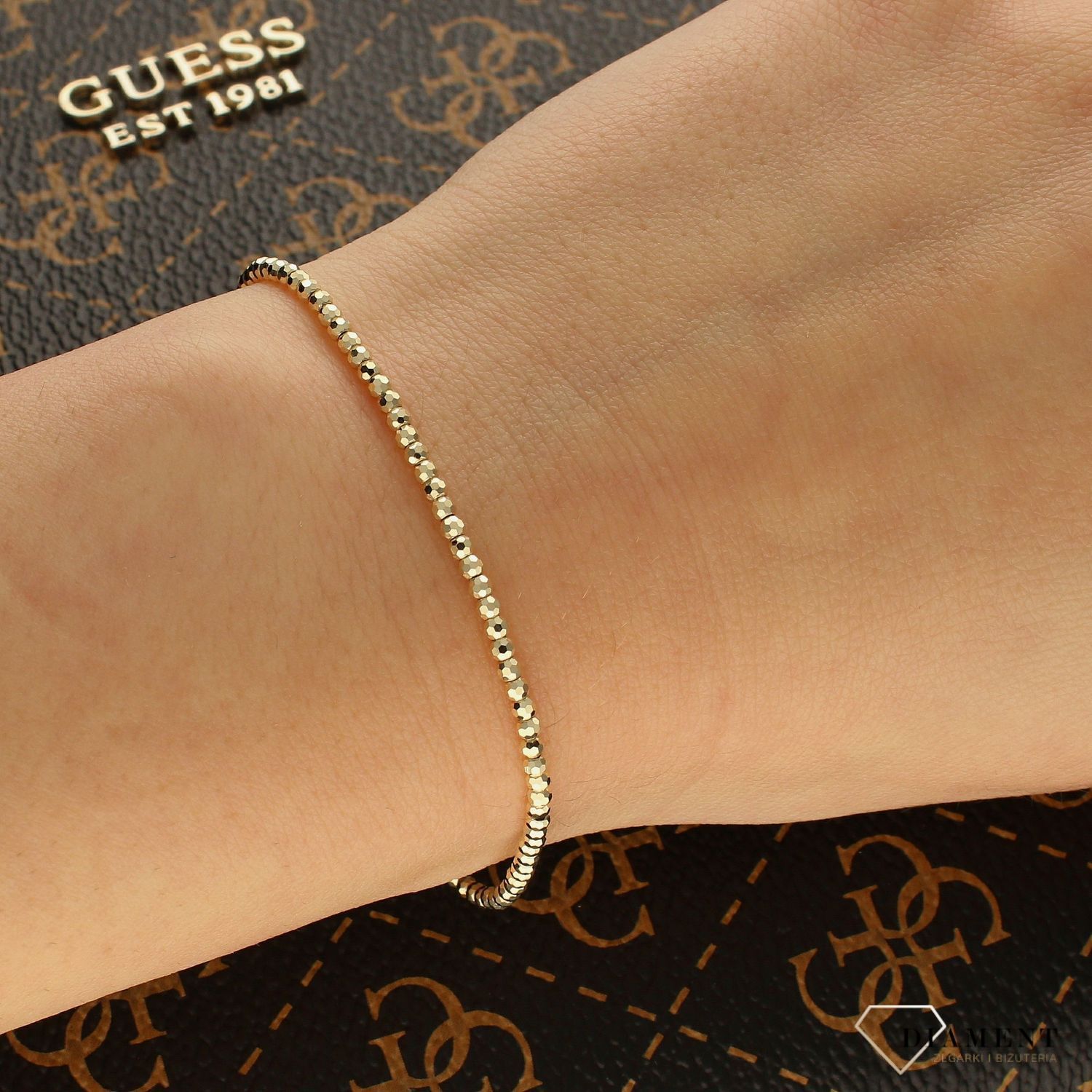 Złota bransoletka z małymi błyszczącymi kuleczkami BR 4040.jpg